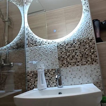 Train Station Apartment Brasov